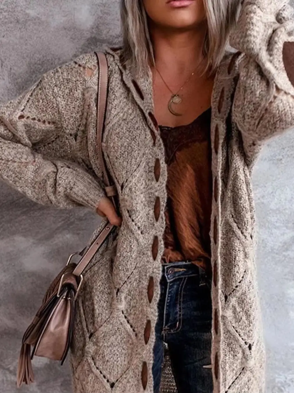 Exquisite women's plush cardigan sweater, long and loose